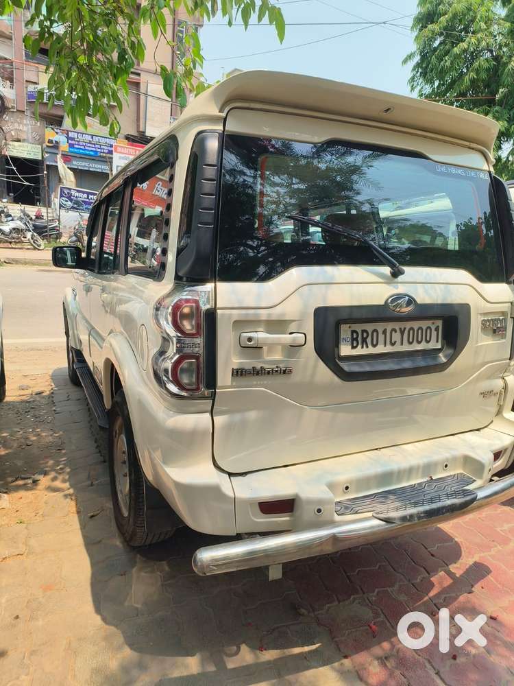 Mahindra Scorpio S10, 2016, Diesel