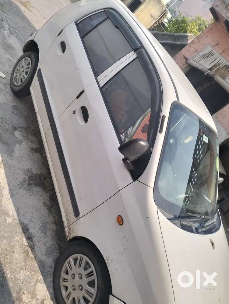Hyundai Santro Xing Xl 2012 October