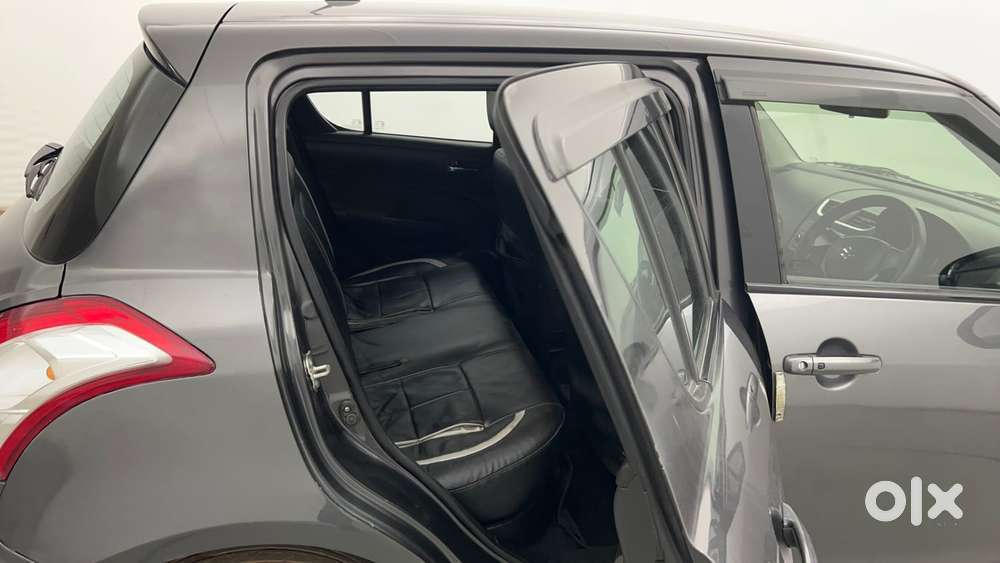 Maruti Suzuki Swift 1.3 Zxi, 2015, Petrol