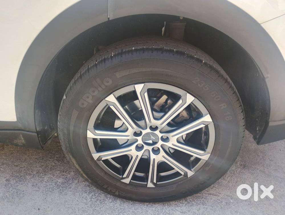 Mahindra Xuv700 2.0 Ax 7 Petrol At Luxury Pack Str, 2024, Petrol