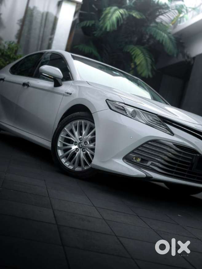 Toyota Camry Hybrid, 2021, Petrol