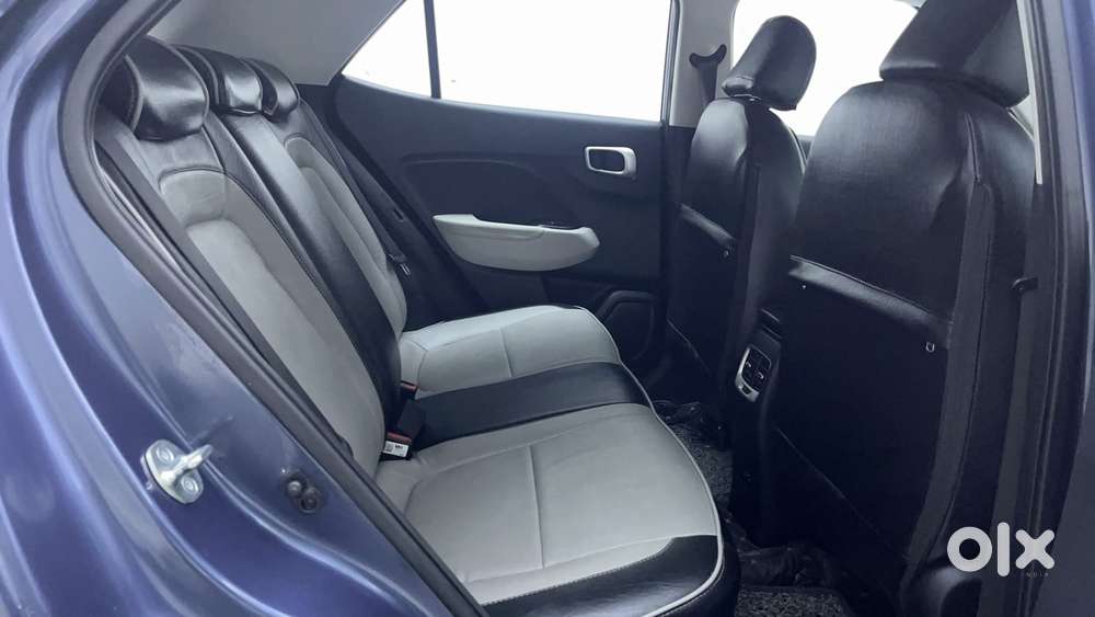 Hyundai Venue 1.0 Sx (o) Turbo Dct, 2023, Petrol