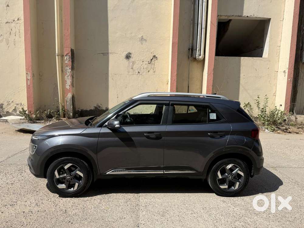 Hyundai Venue 1.0l Turbo Gdi Sx Mt, 2021, Petrol