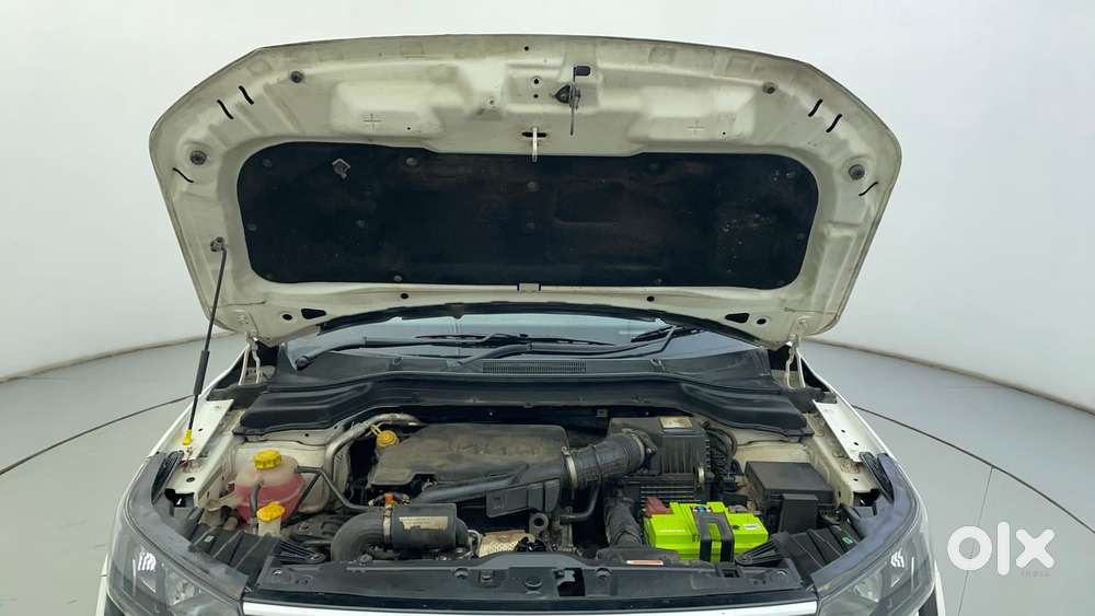 Mahindra Xuv300 W6, 2021, Petrol