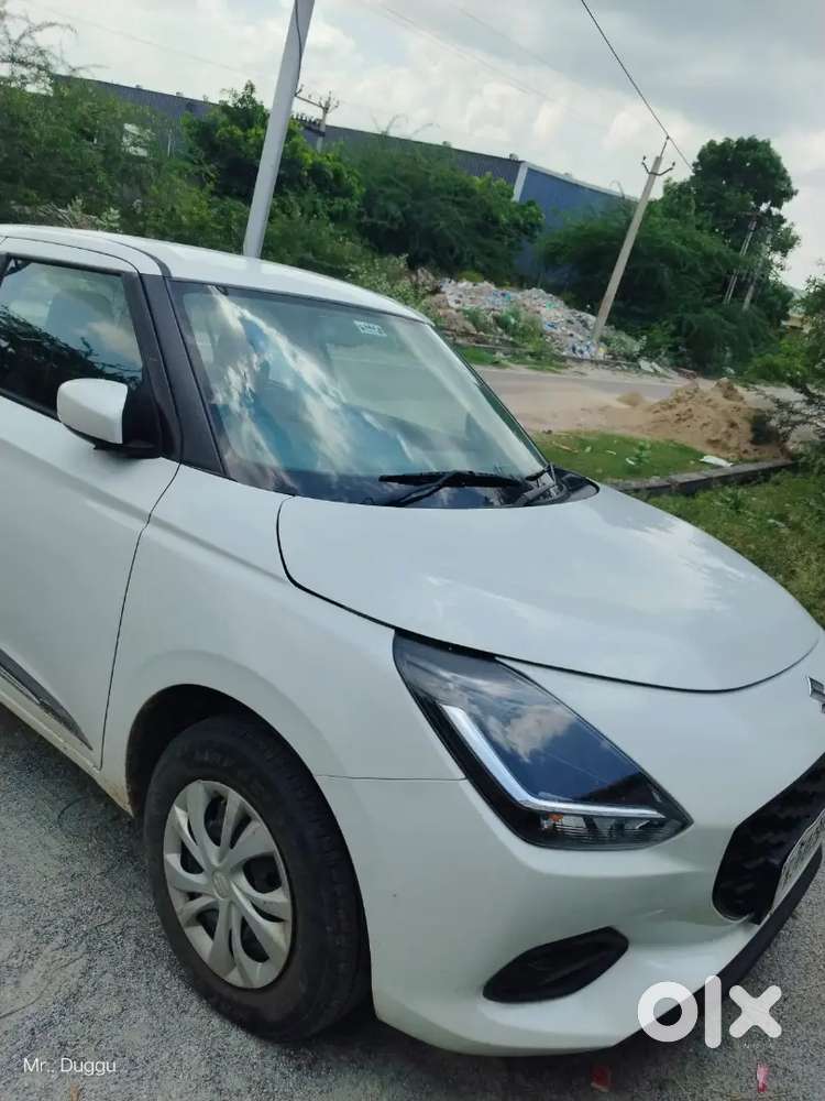 Maruti Suzuki Swift Vxi 2024
