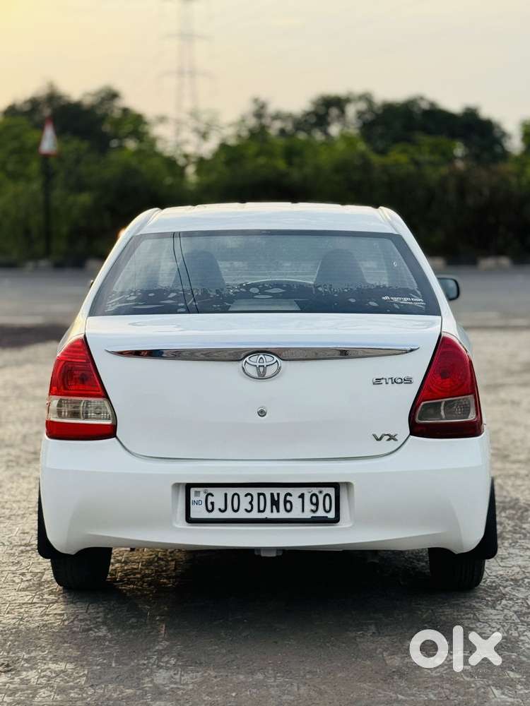 Toyota Etios 2010-2012 Vx, 2011, Cng & Hybrids