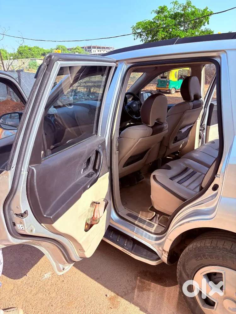 Mahindra Xuv500 2016 Diesel 137718 Km Driven