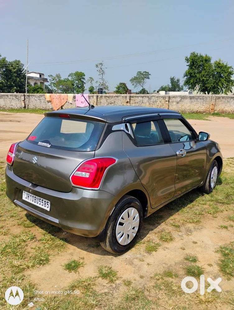 Maruti Suzuki Swift Vxi + Manual, 2019, Petrol