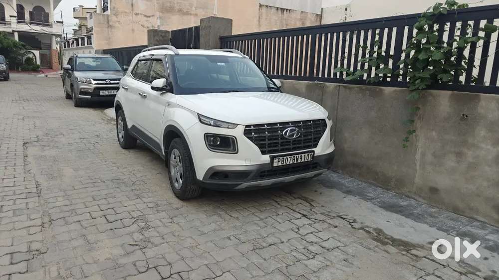 Hyundai Venue S Mt 1.2 Kappa 2020 Model