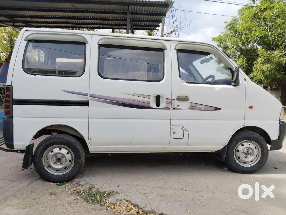 Maruti Suzuki Eeco 2015 Cng & Hybrids 199000 Km Driven