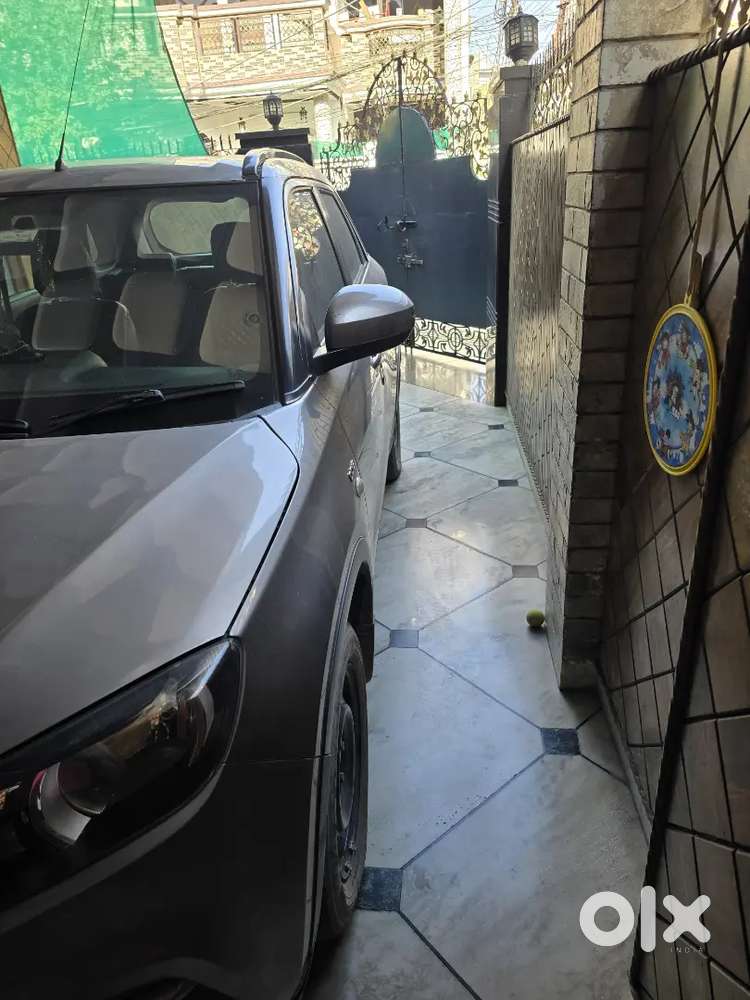 Maruti Suzuki Brezza 2018 Diesel 74500 Km Driven