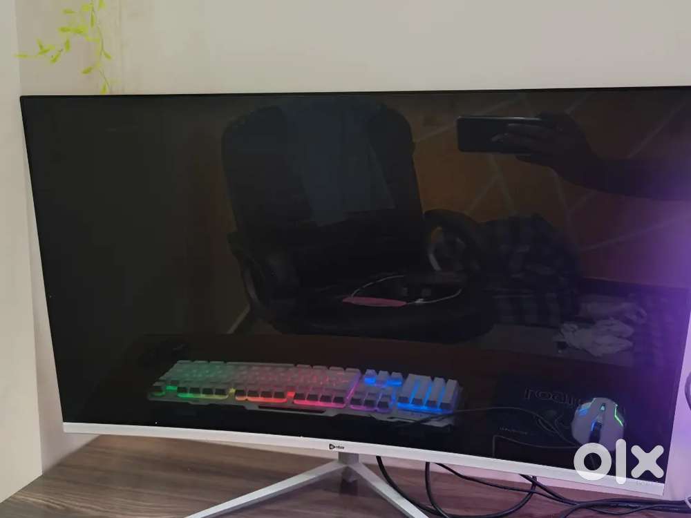 NEW PC SELL URGENT ( PC + CPU + KEYBOARD MOUSE)