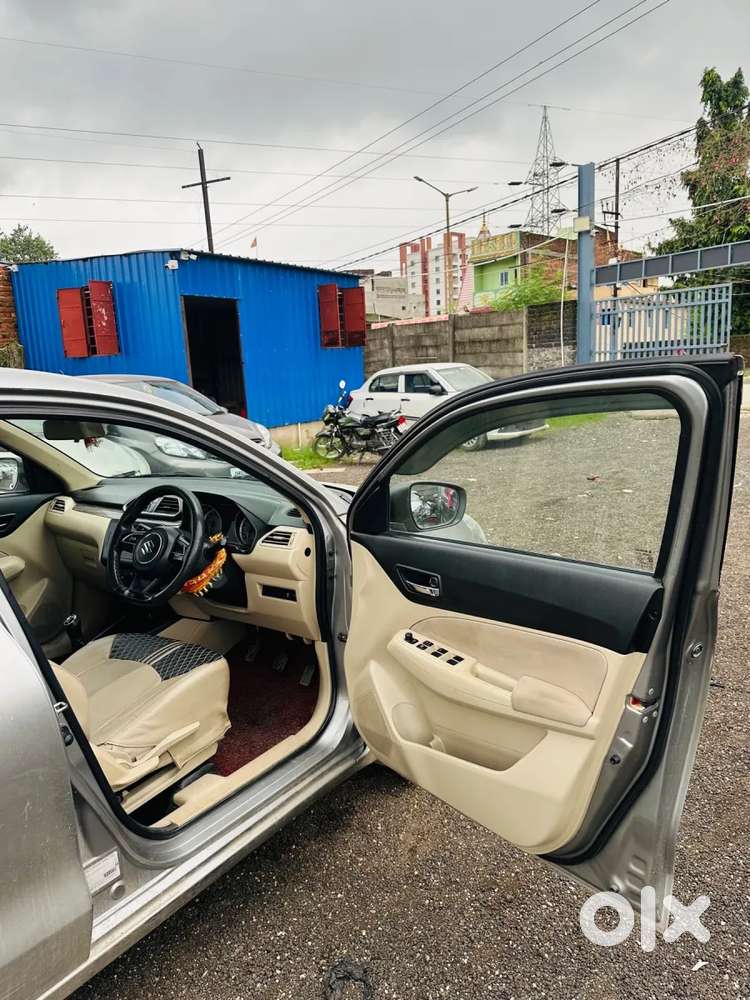 Maruti Suzuki Dzire 1.2 Vxi, 2023, Petrol