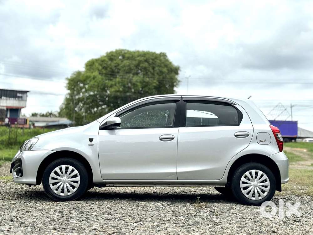 Toyota Etios Liva 1.2 G, 2017, Petrol
