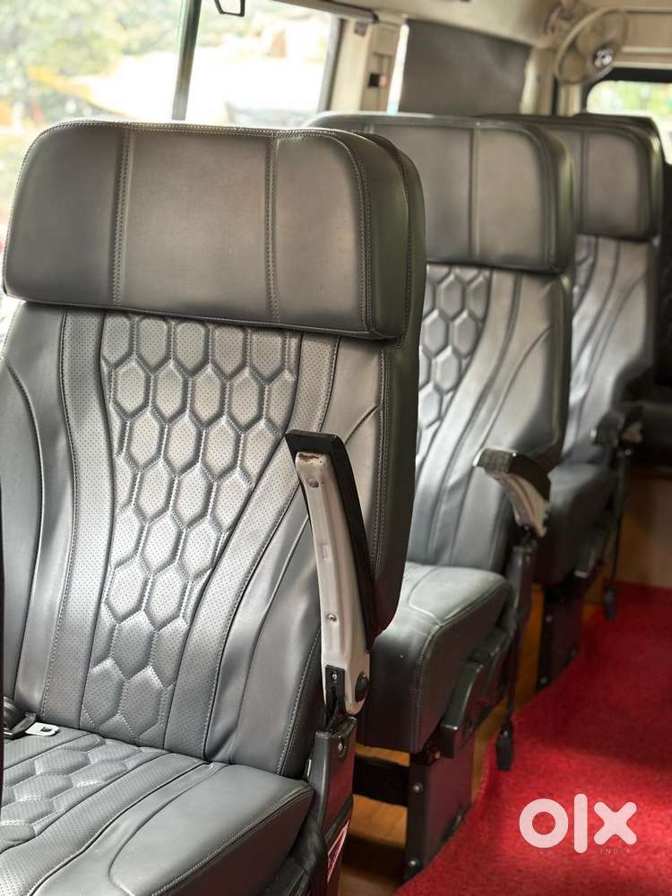 Force Motors Trax Cruiser 12 Str Ac, 2022, Diesel