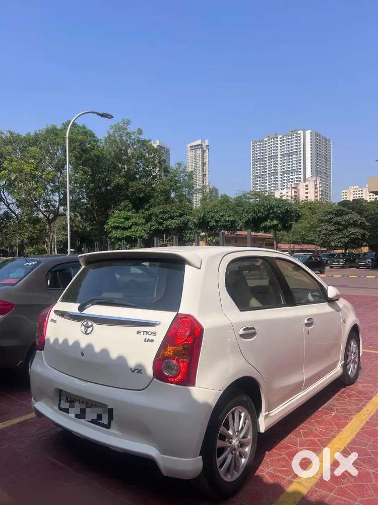Toyota Etios Liva 2011
