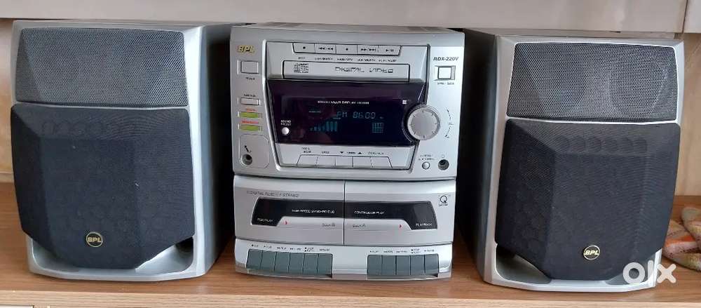 Music System HiFi - VCD, Cassette, FM, Mic