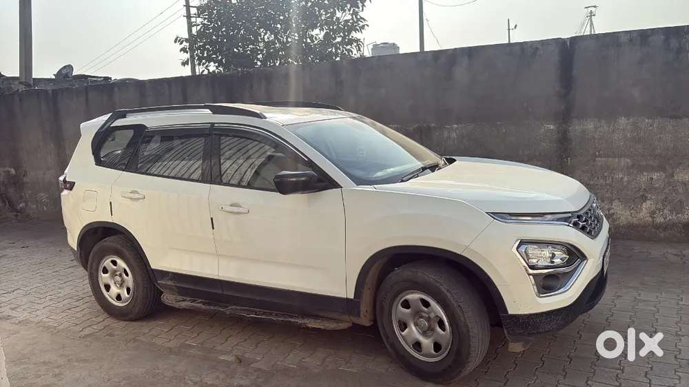 Tata Safari