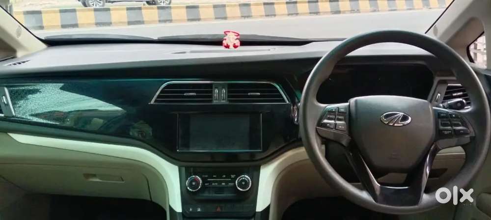 Mahindra Marazzo 1.5 M8 7 Str 2018