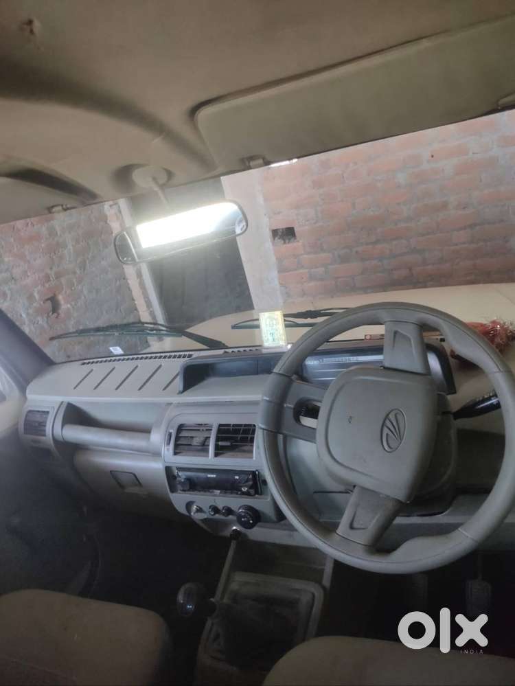 Gvrment Line M Chali Hi Gadi Abhi Kuch Time Pehle Pili Pati S Whitekry