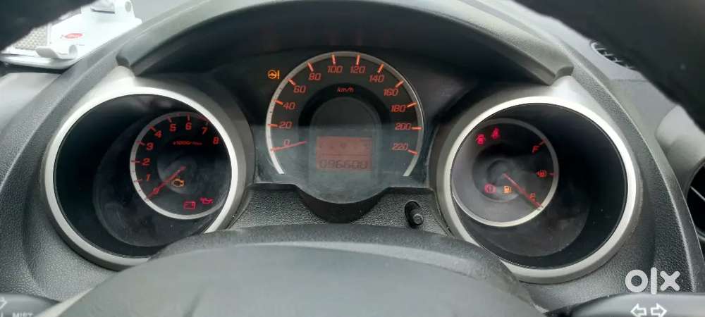 Honda Jazz 2011 Cng & Hybrids 96000 Km Driven
