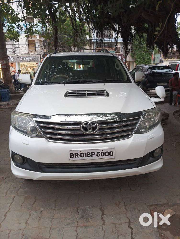 Toyota Fortuner 3.0 4x4 Manual, 2012, Diesel