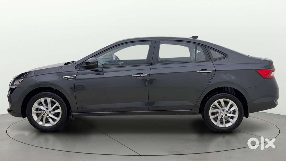 Skoda Slavia 1.0 Ambition Tsi At, 2023, Petrol