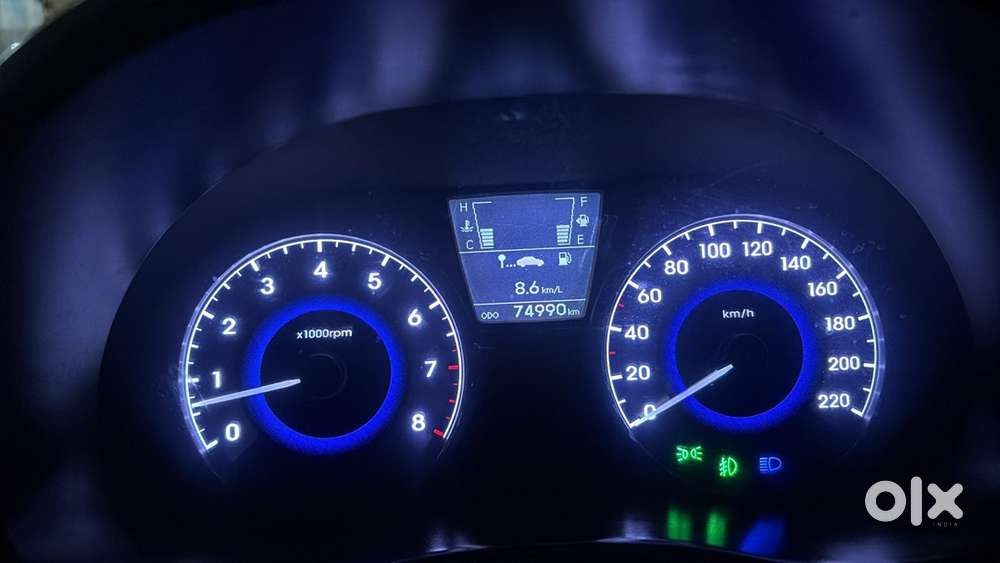 Hyundai Fluidic Verna 2013