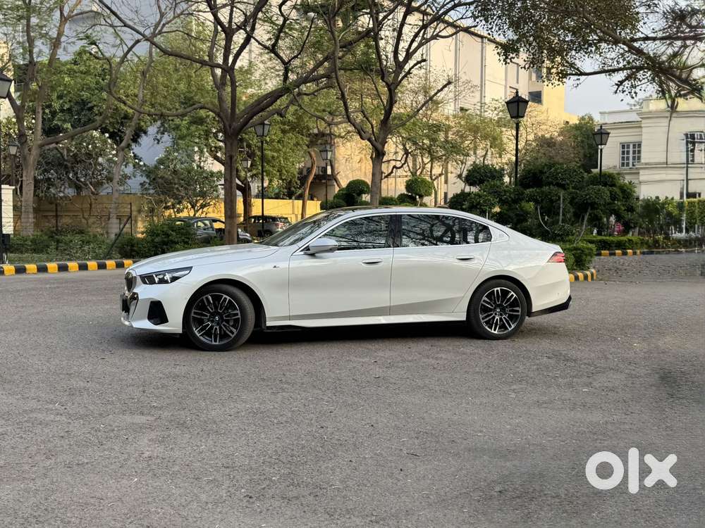 Bmw 5 Series 530i Sedan, 2025, Petrol