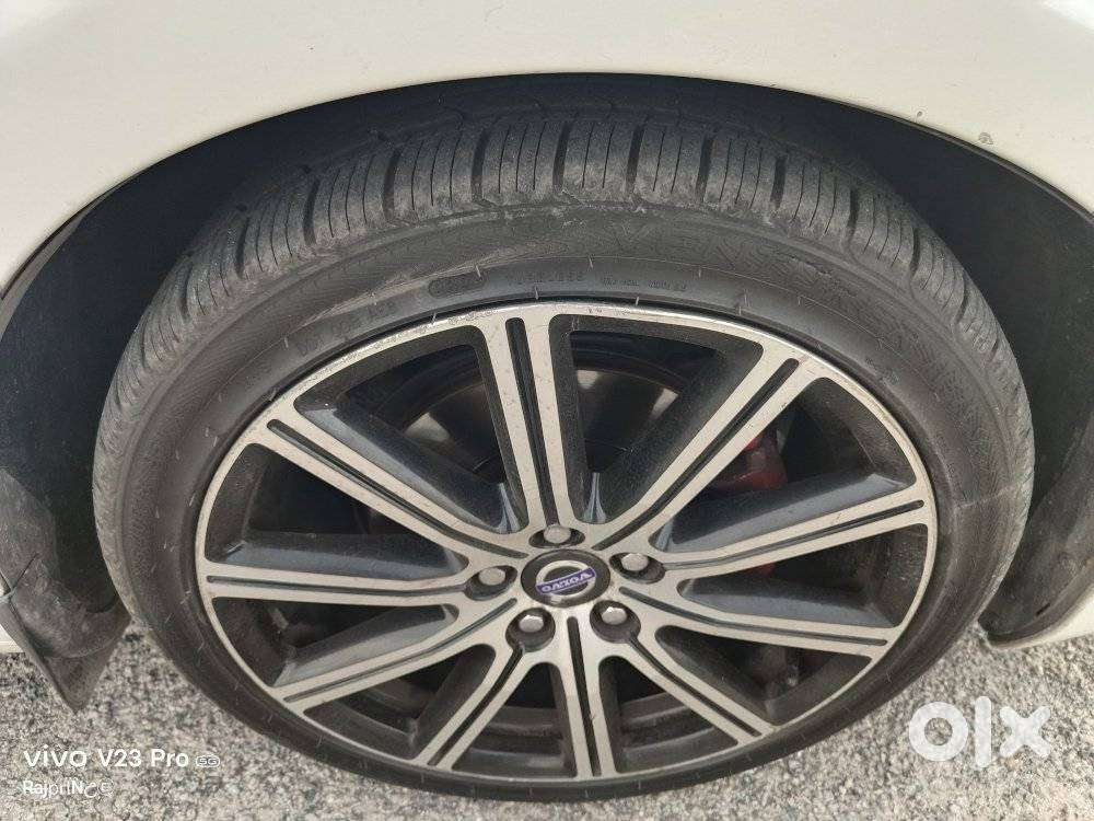 Volvo S60 D5 Inscription, 2015, Diesel