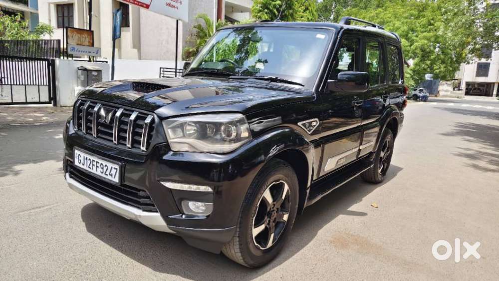 Mahindra Scorpio S11 Mt 7s, 2025, Diesel