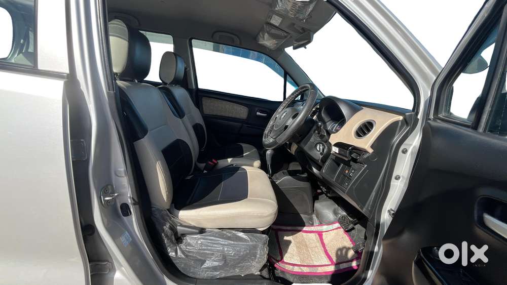 Maruti Suzuki Wagon R Amt Vxi Option, 2017, Petrol