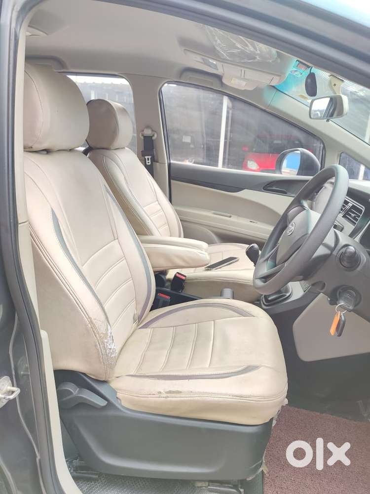 Mahindra Marazzo, 2019, Diesel
