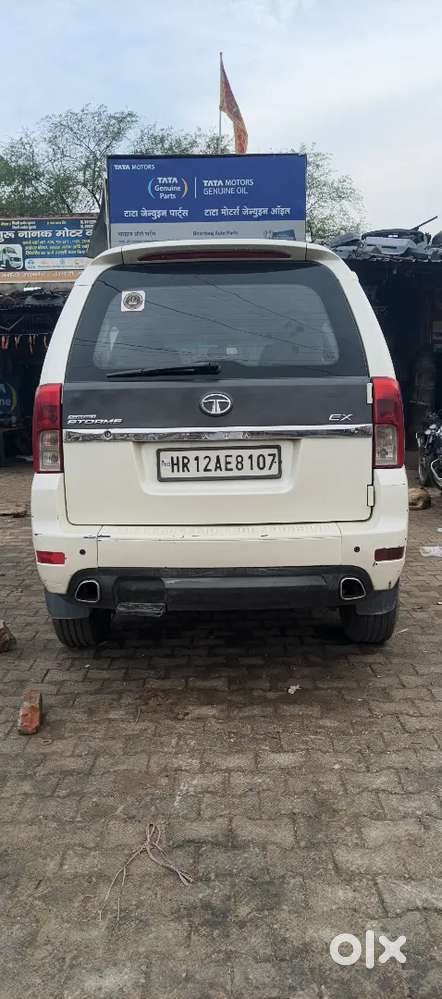 Tata Safari Storme 2017 Diesel Manual Model
