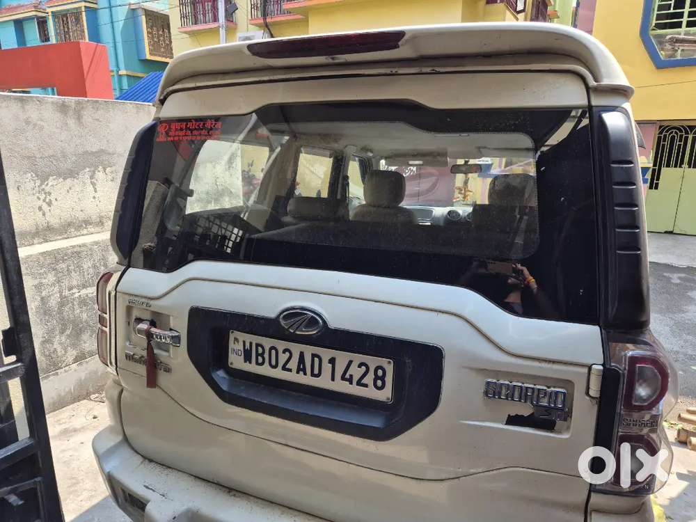 Mahindra Scorpio 2013