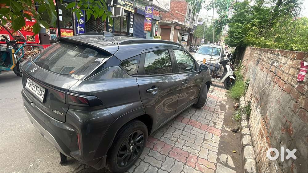 Maruti Suzuki Fronx Petrol Manual 2024