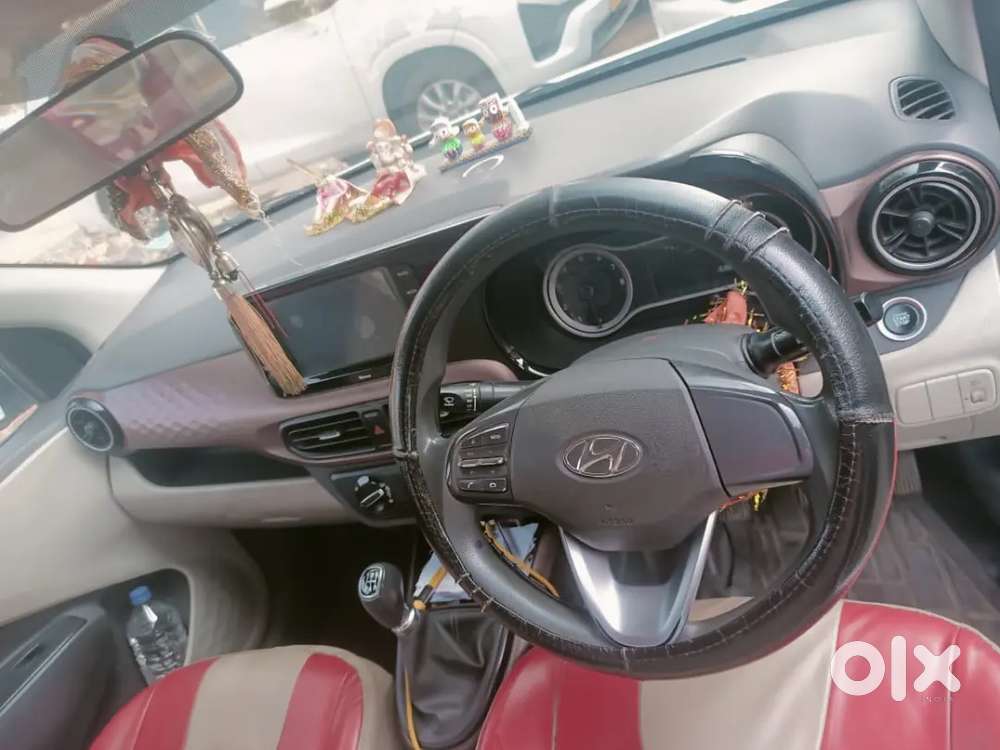 Hyundai Aura 2022 Petrol 70000 Km Driven