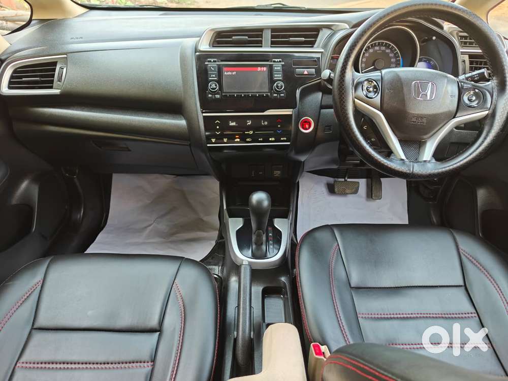 Honda Jazz V Automatic, 2019, Petrol