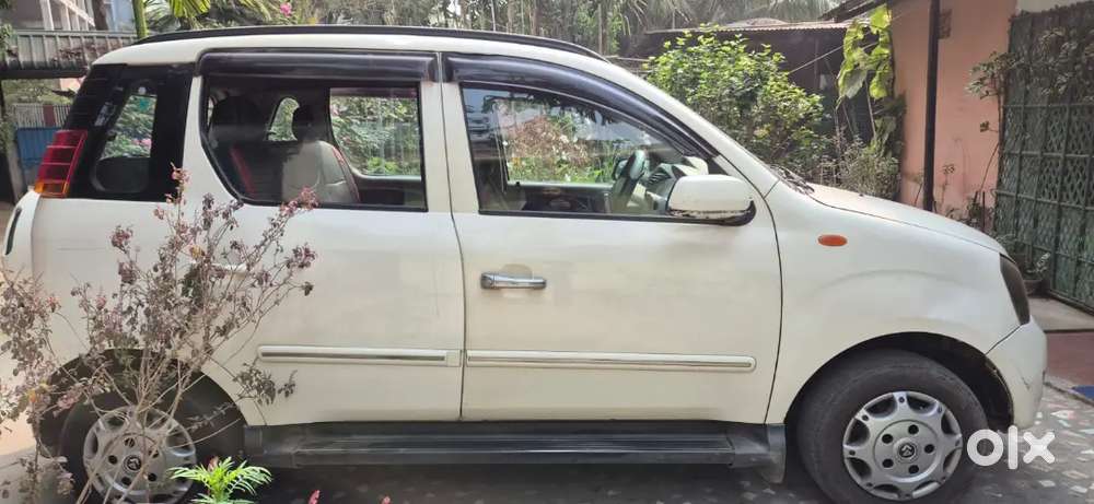 Mahindra Quanto 2012 Diesel 83000 Km Driven