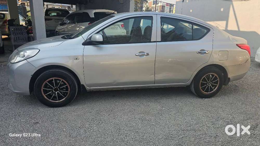 Nissan Sunny Xe, 2012, Petrol