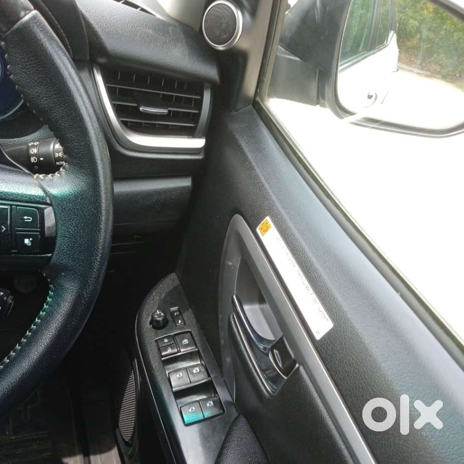 Toyota Fortuner 4x2 At 2.8 Diesel, 2023, Diesel