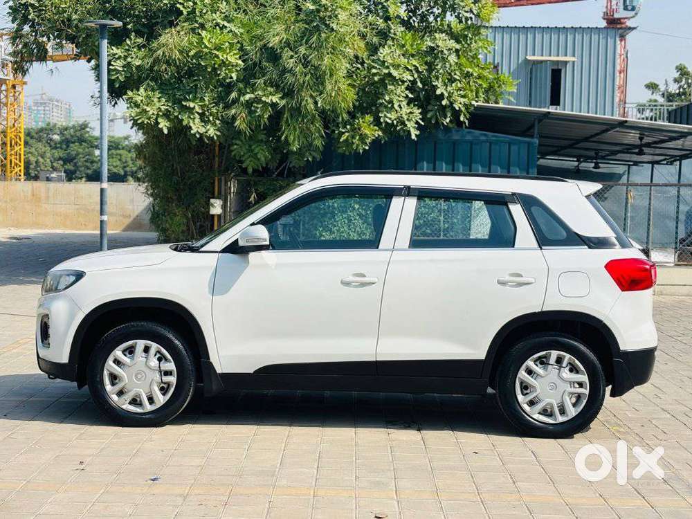 Maruti Suzuki Brezza 1.5 Vxi Cng, 2021, Cng & Hybrids