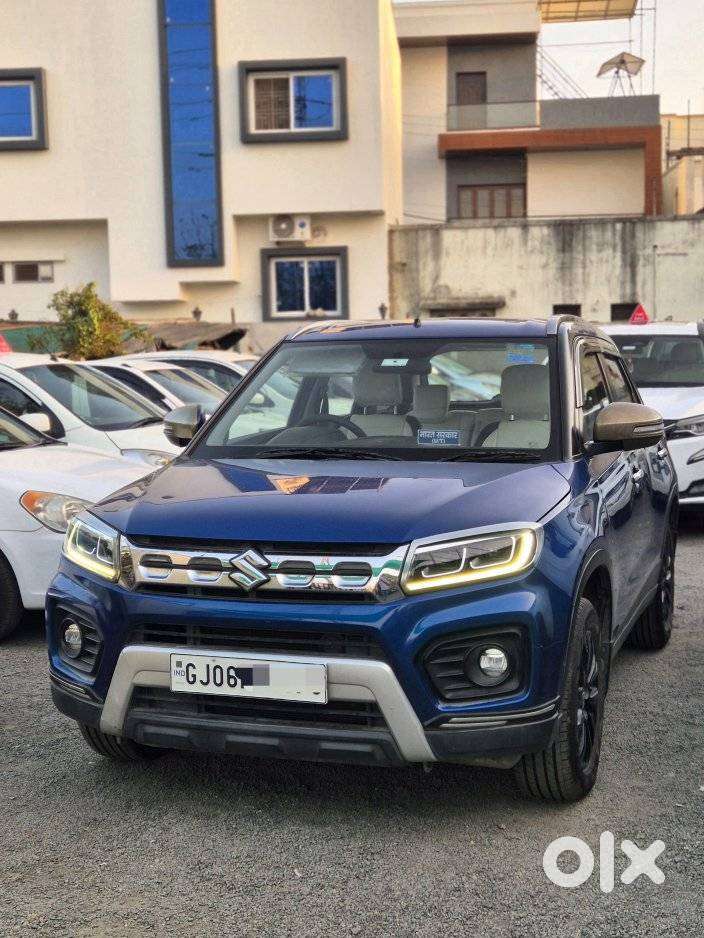 Maruti Suzuki Brezza 1.5 Zxi Smart Hybrid, 2020, Petrol