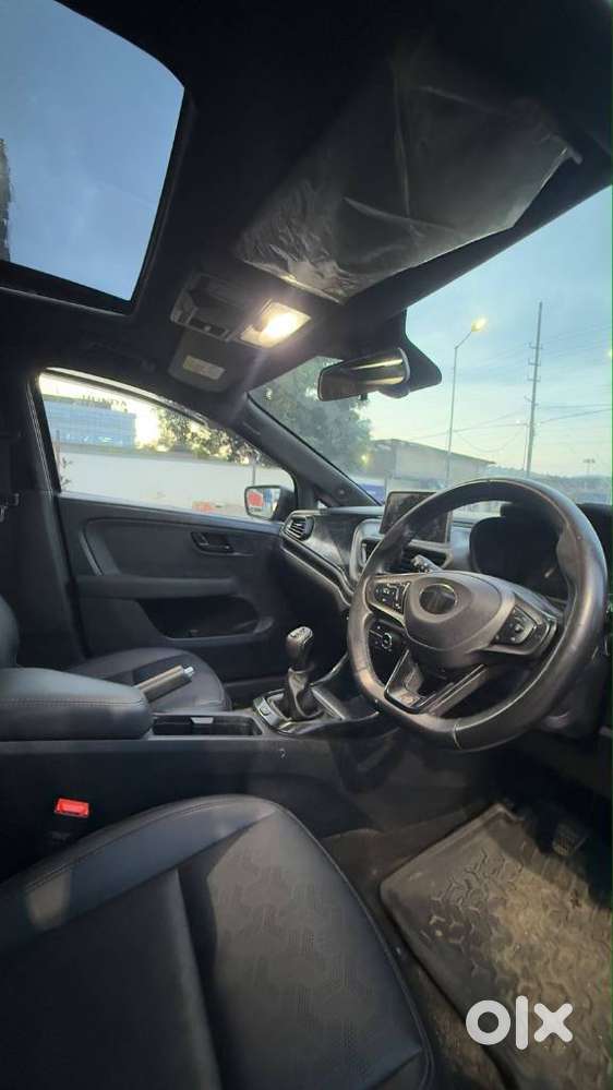 Tata Altroz Xz Plus (s) Dark Edition, 2025, Petrol