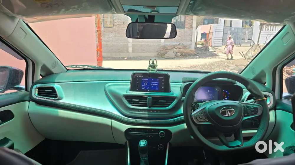 Tata Altroz 2025 Petrol Good Condition