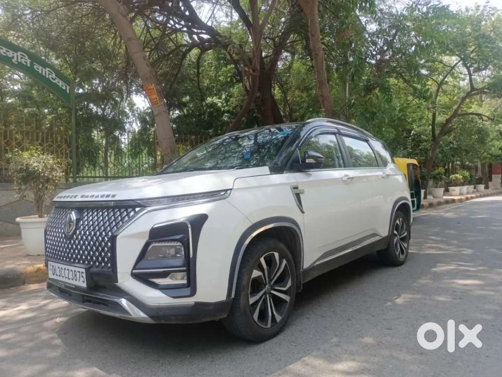 Mg Hector Plus Sharp Pro 1.5 Turbo Petrol Cvt 7 Str, 2023, Petrol