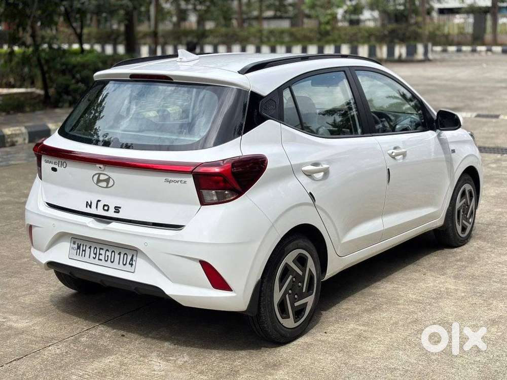 Hyundai Grand I10 Nios Amt Sportz, 2023, Petrol