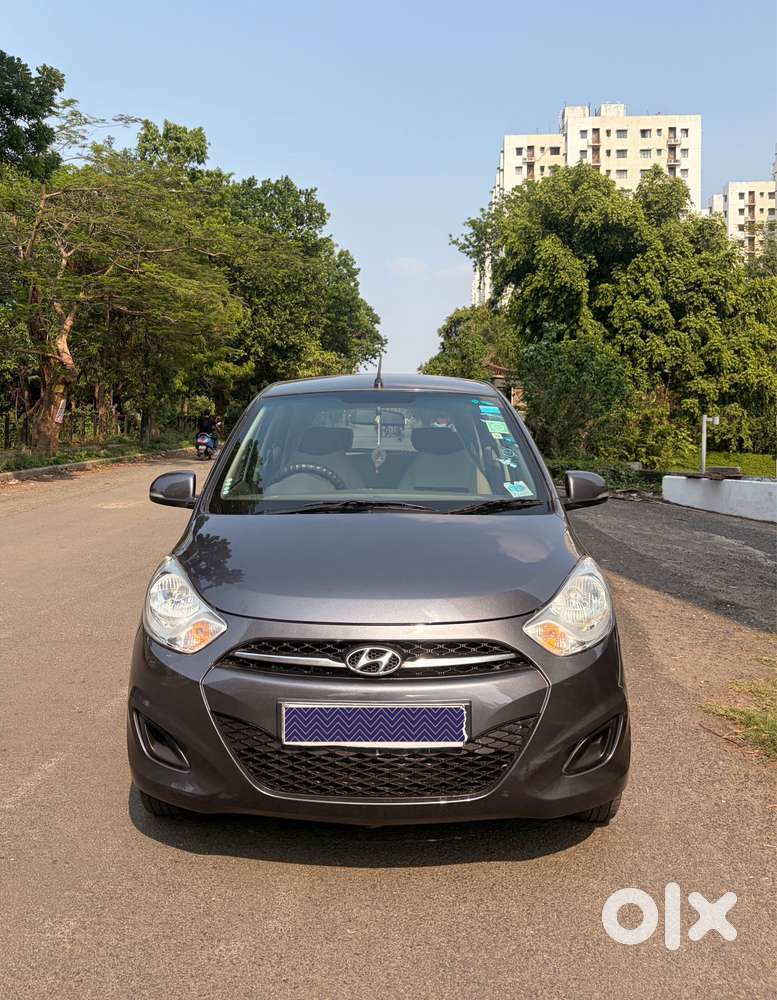 Hyundai I10 Sportz At, 2012, Petrol