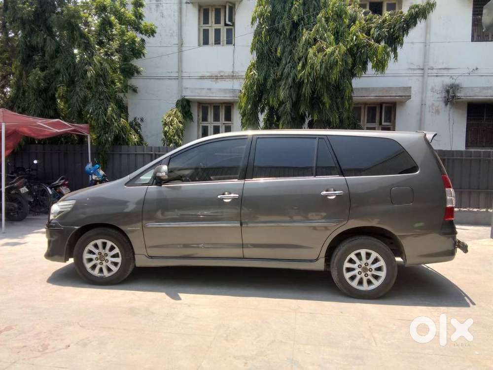 Toyota Innova 2.5 Z Diesel 7 Seater, 2012, Diesel