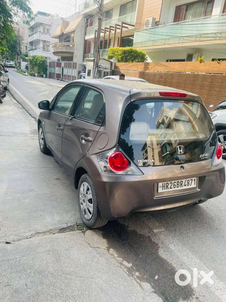 Honda Brio V Mt, 2012, Petrol